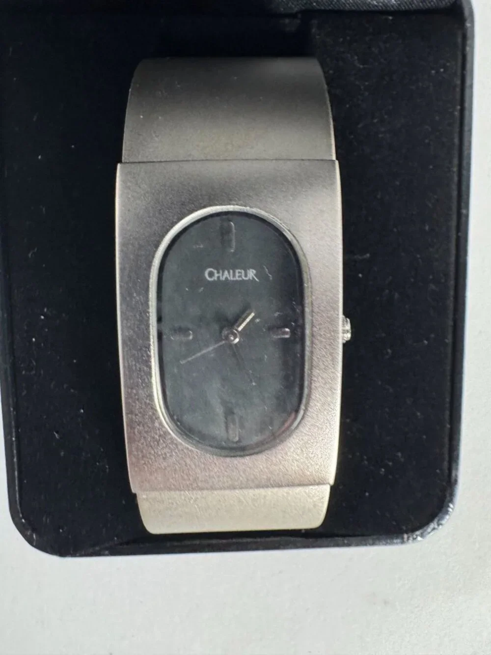 Chaleur Mens Black And Gold Tone Wrist Watch In Presentation Box